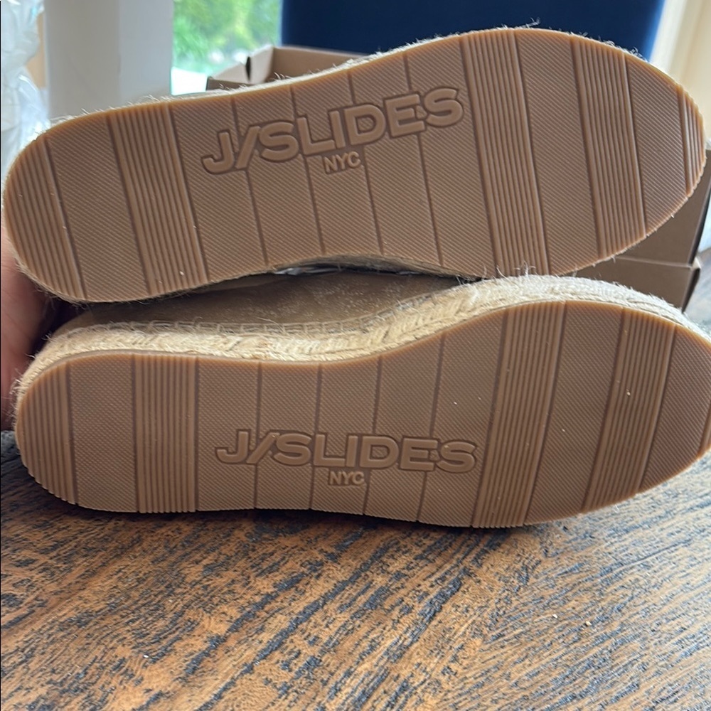 J/SLIDES Metallic Fringe Loafers - Picture 6 of 9